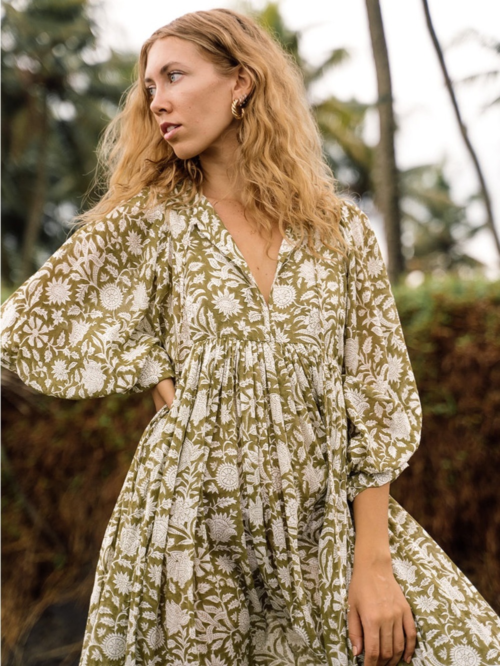 Daughters of India Kyra Midi Dress Olive Green Floral Print Balloon Sleeve Sz xs